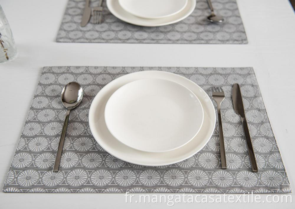 Grey Daisy Placemat